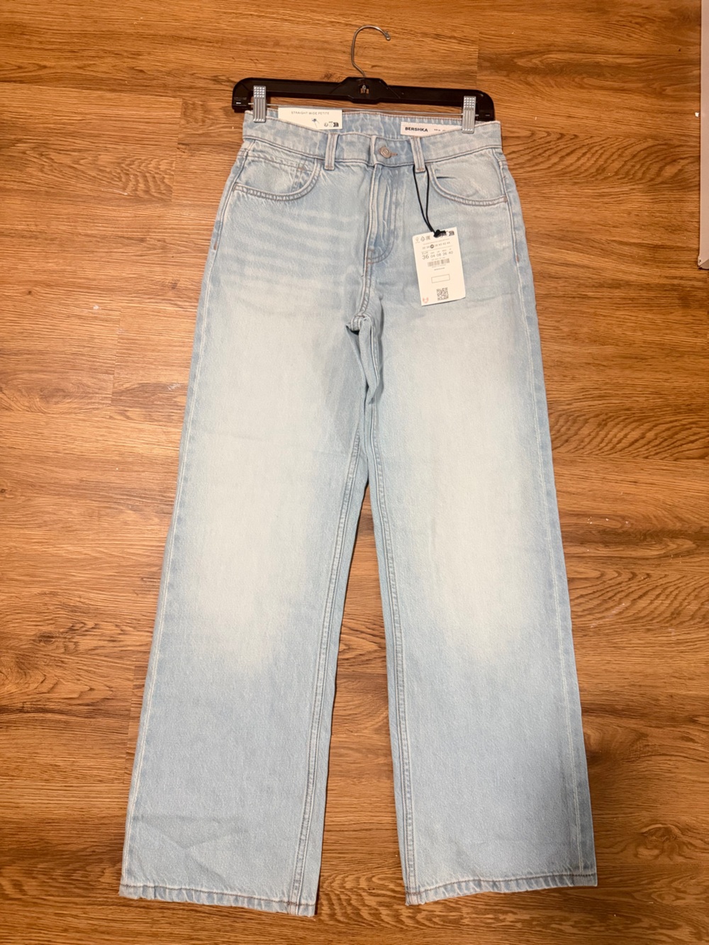 Bershka Light Blue Straight Leg Women’s Jeans